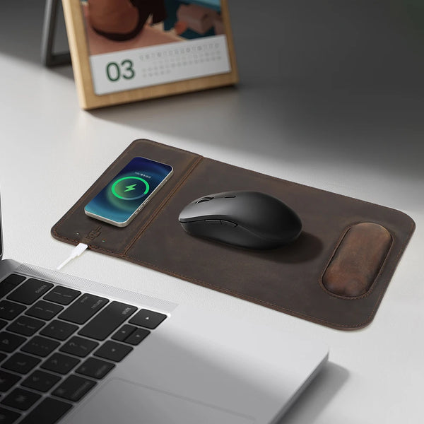 Tapis de souris personnalisable en cuir avec chargeur Sans Fil — Voyageur Magellan, Compact : 23 × 34 cm