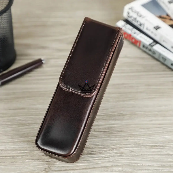 Etui en cuir de luxe pour stylo plume - Magnus (personnalisable) -  - etui stylo personnalisable - Cadeau, Noël, Anniversaire, Original, Fête des pères, fête des mères - Atelier Atypique