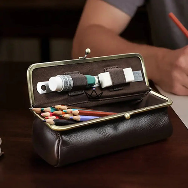 Trousse en Cuir Personnalisable Fermoir Vintage - Voyageur SCRIPT
