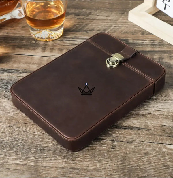 Étui à cigares en cuir personnalisable - Voyageur Slice -  - etui cigare personnalisable - Cadeau, Noël, Anniversaire, Original - Atelier Atypique