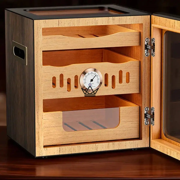 Luxury cigar humidor in Spanish cedar – Crown Prestige