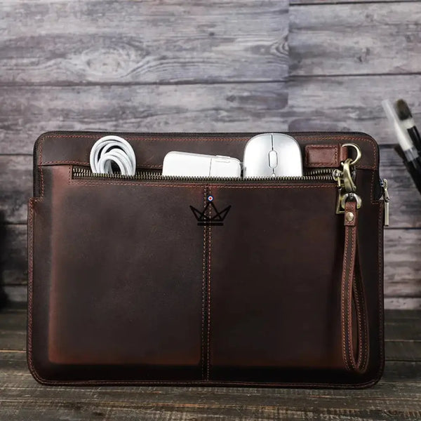 Housse en cuir personnalisable pour MacBook AIR & PRO - Voyageur Centurion