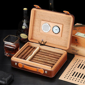 Cave à cigare en cuir de voyage - LOUIS XIII luxe cadeau anniversaire fete des pères marron