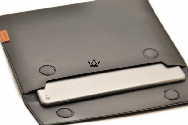 Housse en cuir pour MacBook Pro - JOJO - Atelier Atypique